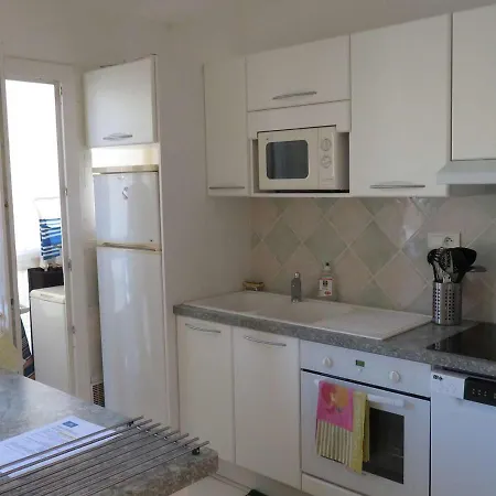 Lägenhet T3 Climatise, Traversant, 54m², 2 Chambres, Loggia Sud-ouest, Parking, Coeur De La Faviere. - Fr-1-610-78 Bormes-les-Mimosas
